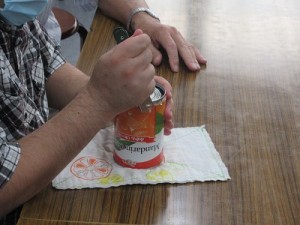 缶開け